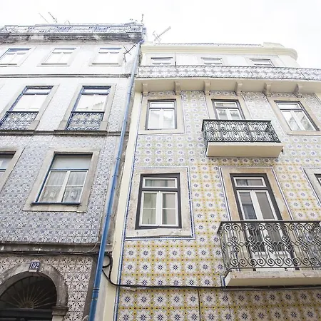 Apartment Mezzanine With A View In Bairro Alto