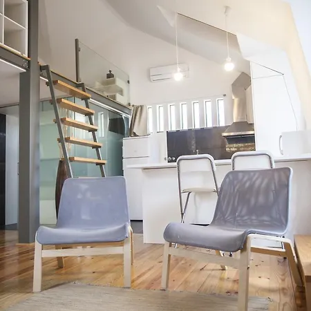Apartment Mezzanine With A View In Bairro Alto Lisbon